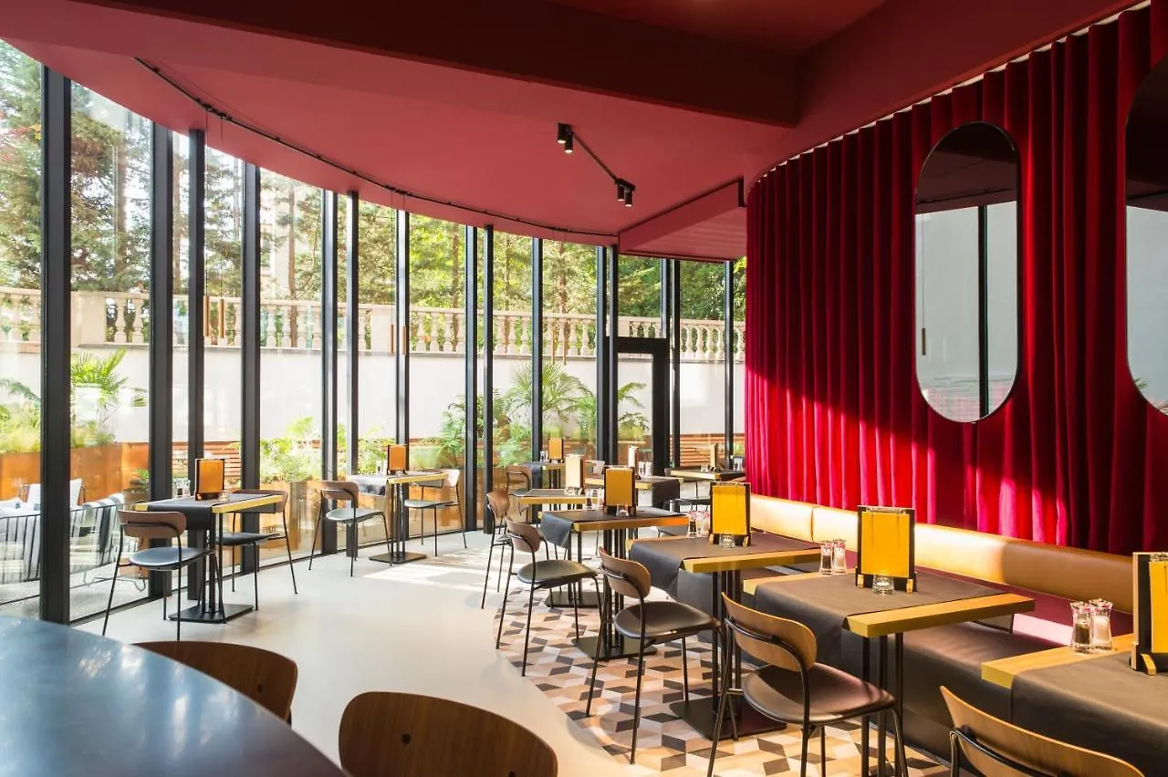 Ibis Brussels Centre Chatelain Иксель 3*,  Бельгия